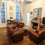 Appart Authentique Et Confortable - Marais Chapon